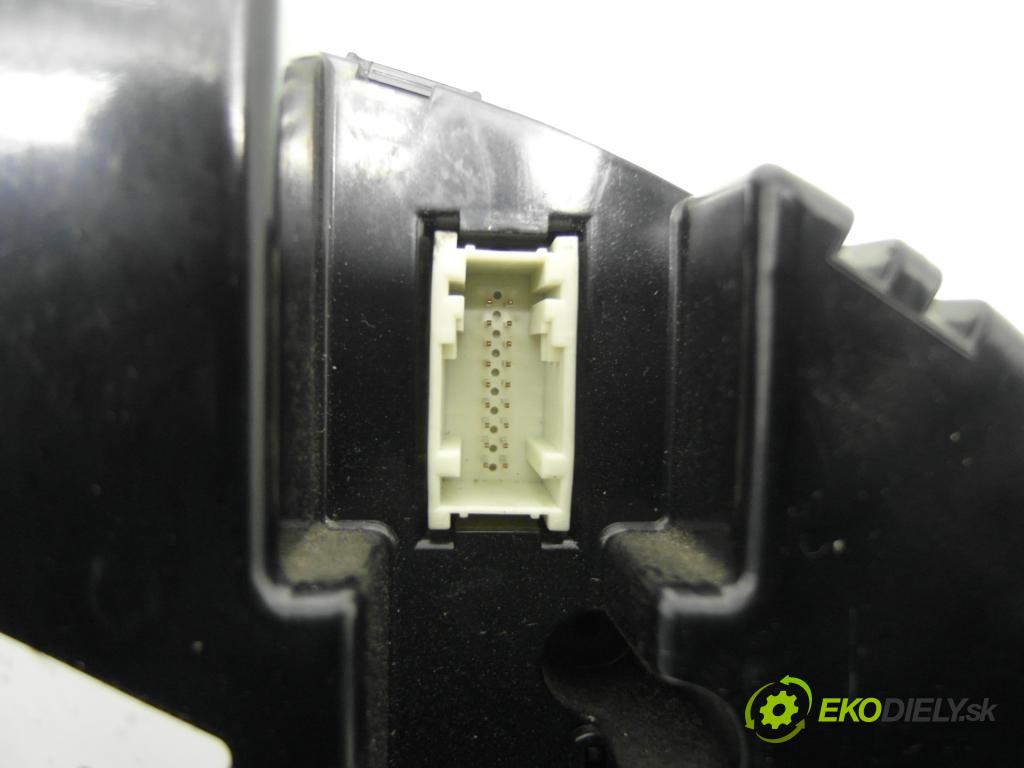 BMW 3 (E46) SEDAN 2000 100,00 320 d 136 - M47 D20 (204D1) 1951,00 prístrojovka elektrický 0263606271 ; 0263606271