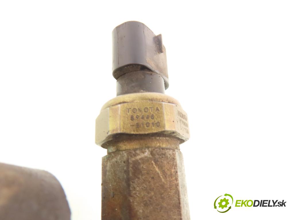 TOYOTA YARIS (_P1_) HB 2002 50,00 1.0 VVT- i 68 - 1SZ-FE 998,00 rúrka / Rúra servočerpadlo