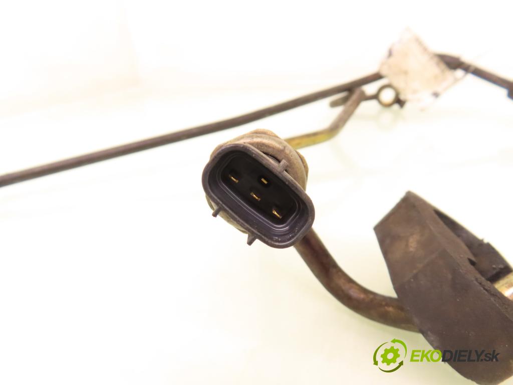 TOYOTA YARIS (_P1_) HB 2002 50,00 1.0 VVT- i 68 - 1SZ-FE 998,00 rúrka / Rúra servočerpadlo