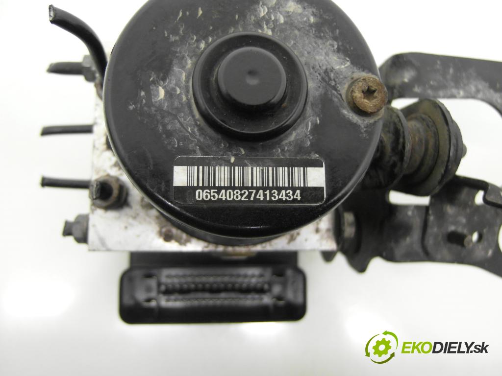 VW TOURAN (1T1, 1T2) MINIVAN 2003 74,00 1.9 TDI PD 100 - AVQ 1896,00 Pumpa ABS 1K0907379D ; 10096003433 (Pumpa ABS)