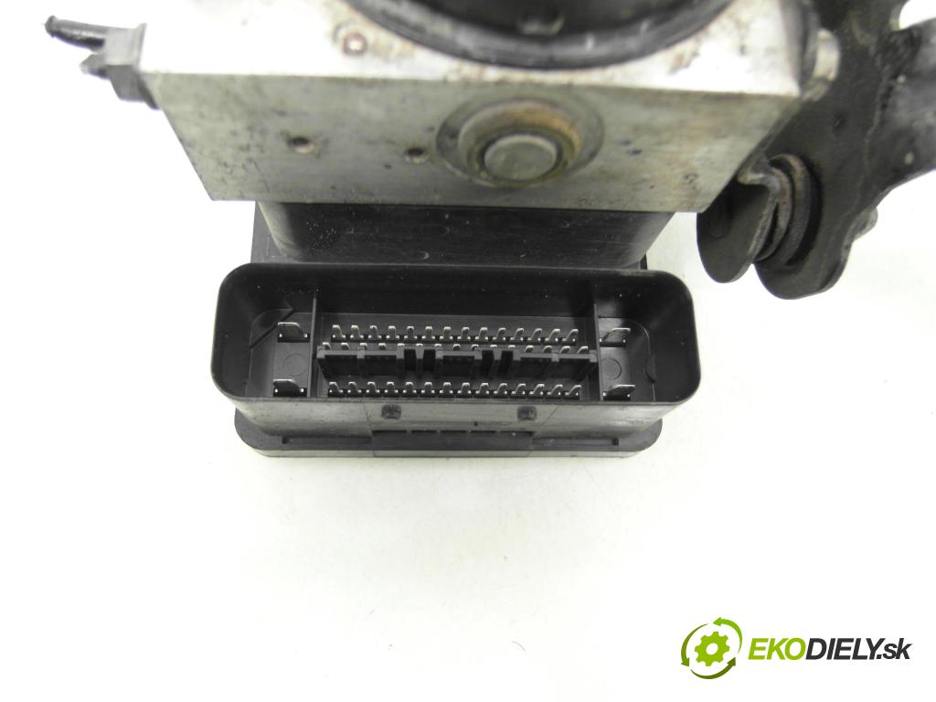 VW TOURAN (1T1, 1T2) MINIVAN 2003 74,00 1.9 TDI PD 100 - AVQ 1896,00 Pumpa ABS 1K0907379D ; 10096003433 (Pumpa ABS)