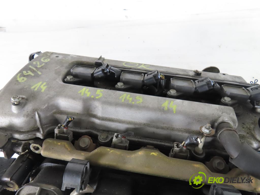 TOYOTA COROLLA (_E12_) HB 2003 81,00 1.6 VVT-i (ZZE121_) - 3ZZ-FE 1598,00 motor BENZÍN 3ZZFE