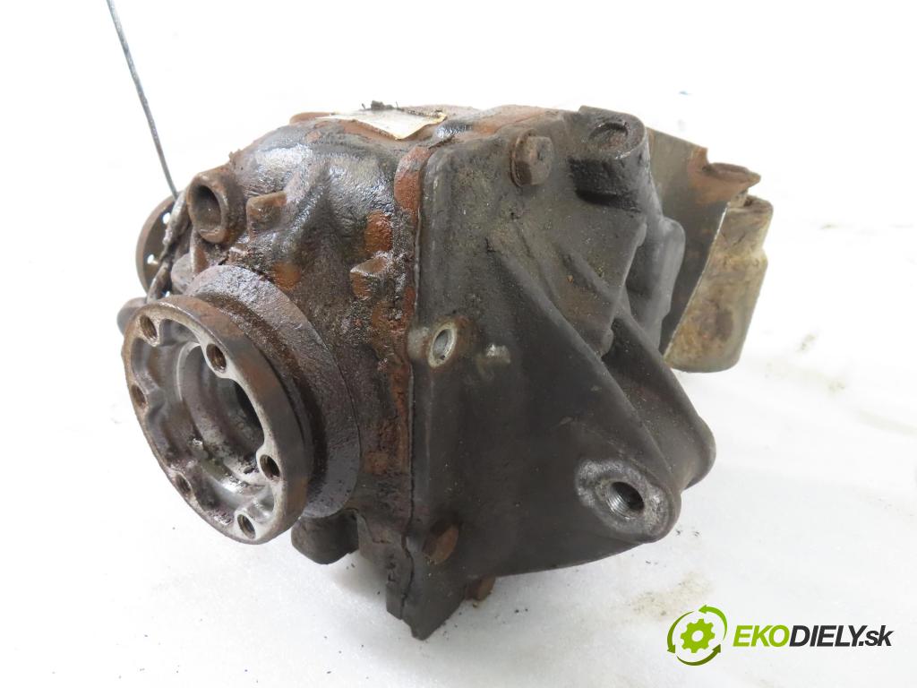 BMW 3 (E46) SEDAN 2000 100,00 320 d 136 - M47 D20 (204D1) 1951,00 diferenciál 1428796