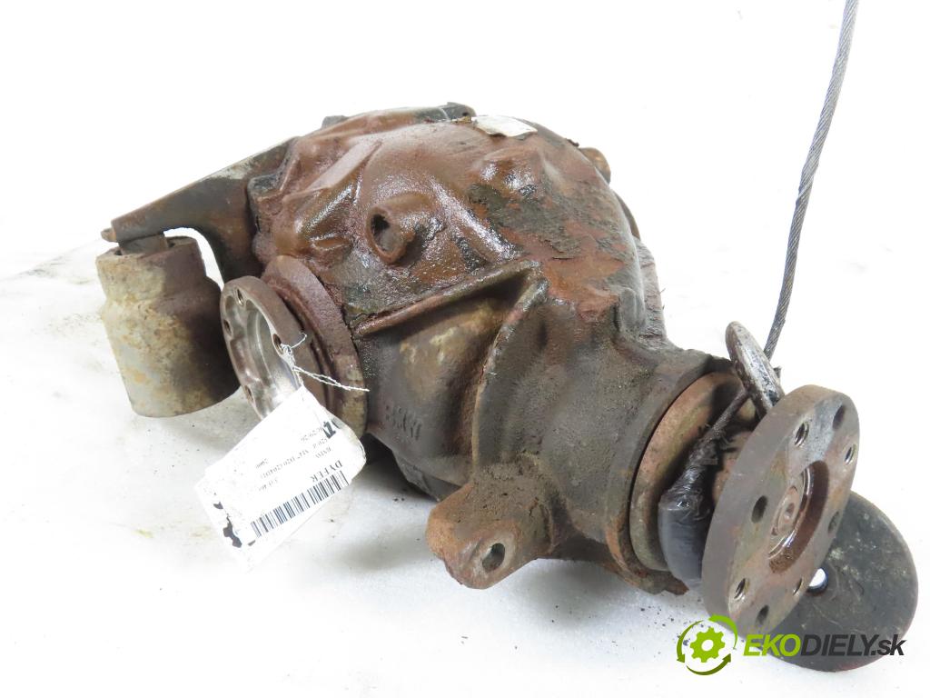 BMW 3 (E46) SEDAN 2000 100,00 320 d 136 - M47 D20 (204D1) 1951,00 diferenciál 1428796