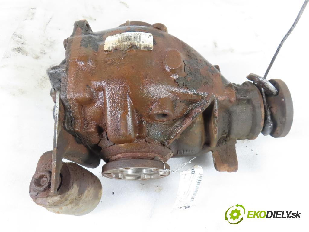 BMW 3 (E46) SEDAN 2000 100,00 320 d 136 - M47 D20 (204D1) 1951,00 diferenciál 1428796