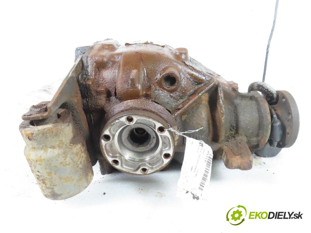 BMW 3 (E46) SEDAN 2000 100,00 320 d 136 - M47 D20 (204D1) 1951,00 diferenciál 1428796