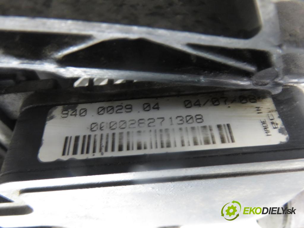 FORD S-MAX (WA6) MINIVAN 2008 103,00 2.0 TDCi - QXWB 1997,00 Držiak predný 6M21U10922AJ ; 940002904