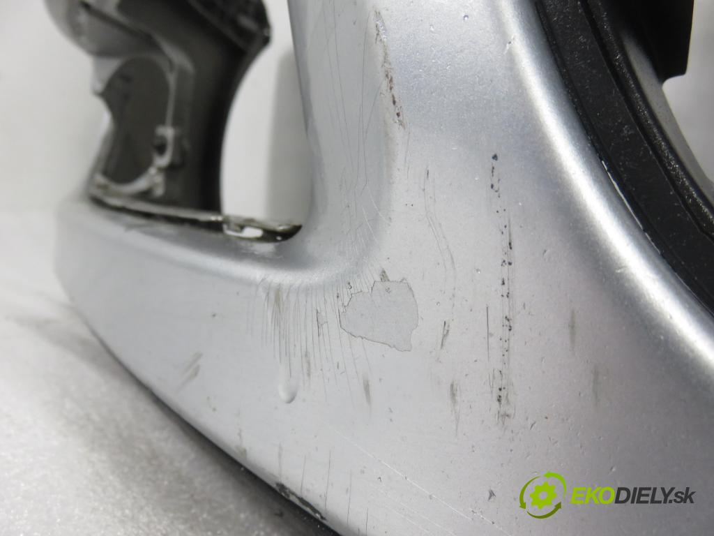 VW TOURAN (1T1, 1T2) MINIVAN 2003 74,00 1.9 TDI PD 100 - AVQ 1896,00 Nárazník predný