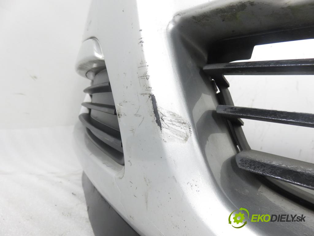 OPEL ASTRA H (A04) HB 2004 77,00 1.6 - Z 16 XEP 1598,00 Nárazník predný