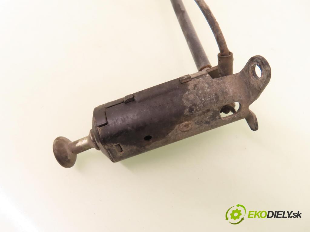 PEUGEOT 307 SW (3H) KOMBI 2003 80,00 1.6 BioFlex - NFU (TU5JP4) 1587,00 ZÁVĚS KOLA NÁHRADNÍ: 9648236680 ; 9649104080 ; 96481316YR