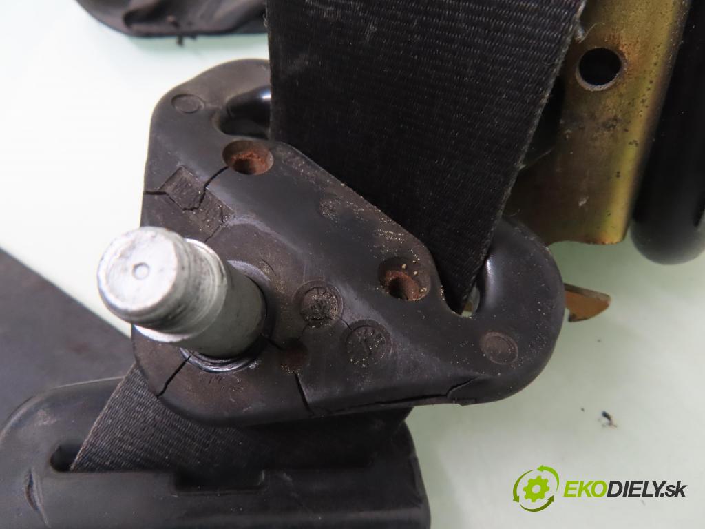 PEUGEOT 206 liftback (2A/C) HB 2001 55,00 1.4 75 - KFW 1360,00 Držiak bezpečnostný LP 96361049XX