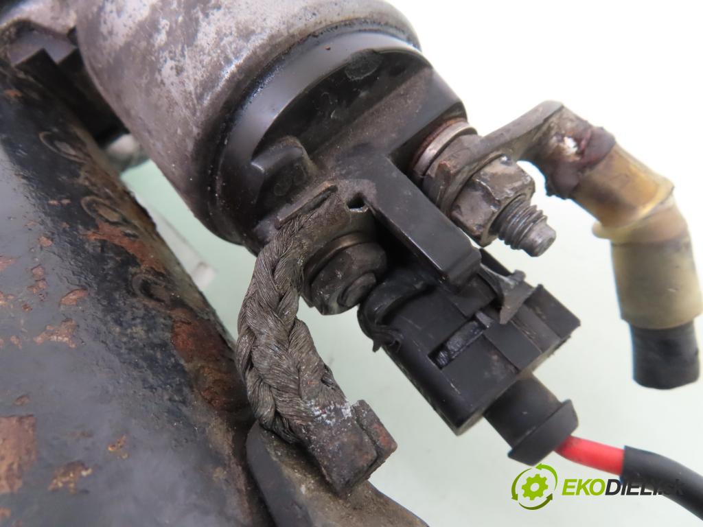 VW GOLF V (1K1) HB 2004 103,00 2.0 TDI 16V - BKD 1968,00 Štartér  (Štartér)