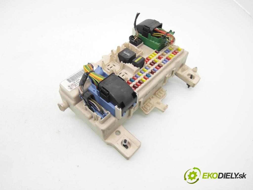 FORD FOCUS II Turnier (DA_, FFS, DS) KOMBI 2005 74,00 1.6 - HWDA 1596,00 MODUL BSI 4M5T14A073CF ; 519099501