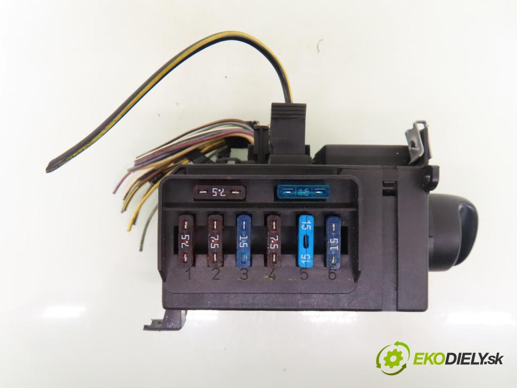 MERCEDES-BENZ KLASA A (W168) HB 1998 66,00 1.7 CDI 90 1689,00 prepínač svetlá 1685450104