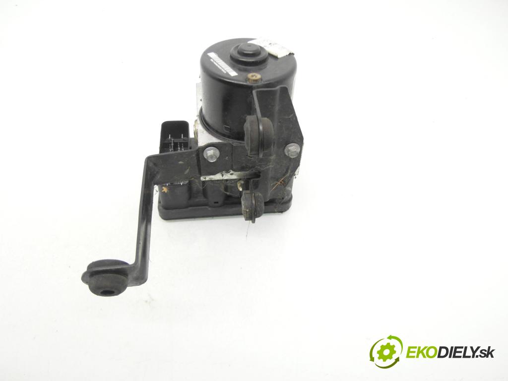 FORD FOCUS II Turnier (DA_, FFS, DS) KOMBI 2005 74,00 1.6 - HWDA 1596,00 Pumpa ABS 10096001193 ; 00402966D0 (Pumpa ABS)
