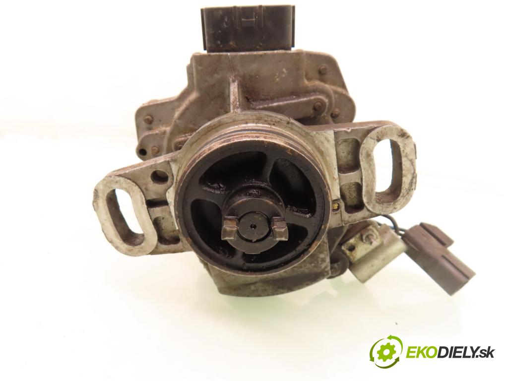 NISSAN ALMERA I (N15) HB 1995 55,00 1.4 GX,LX - GA14DE 1392,00 Rozdeľovač zapaľovací D4T9302 ; 221001N001
