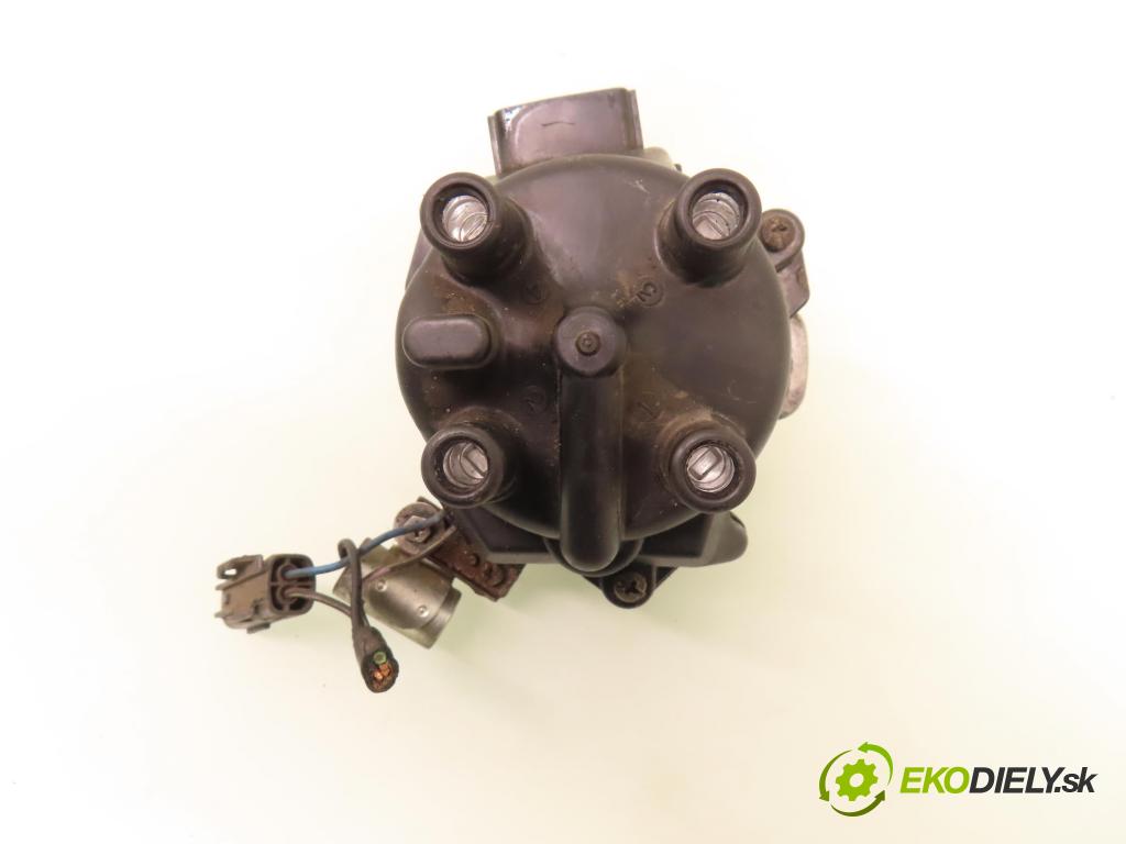 NISSAN ALMERA I (N15) HB 1995 55,00 1.4 GX,LX - GA14DE 1392,00 Rozdeľovač zapaľovací D4T9302 ; 221001N001