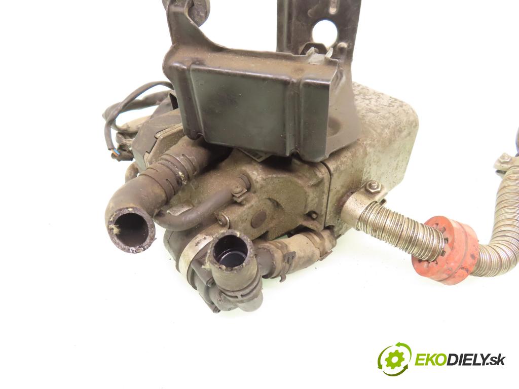 MAZDA 6 sedan (GG) SEDAN 2002 122,00 2.3 - L3C1 2261,00 Webasto 000002031232 (Webasto (nezávislé kúrenie))