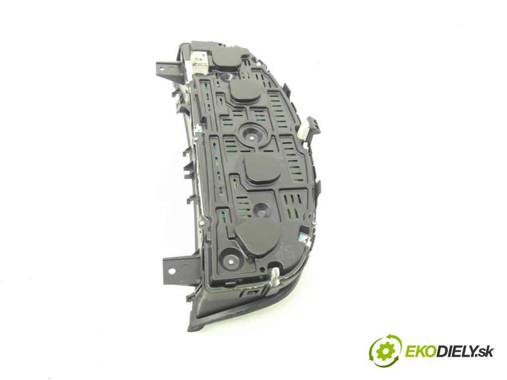 OPEL VECTRA C (Z02) LIFTBACK 2004 74,00 2.0 DTI 16V 101 - Y 20 DTH 1995,00 Prístrojovka elektrický 13144229UE