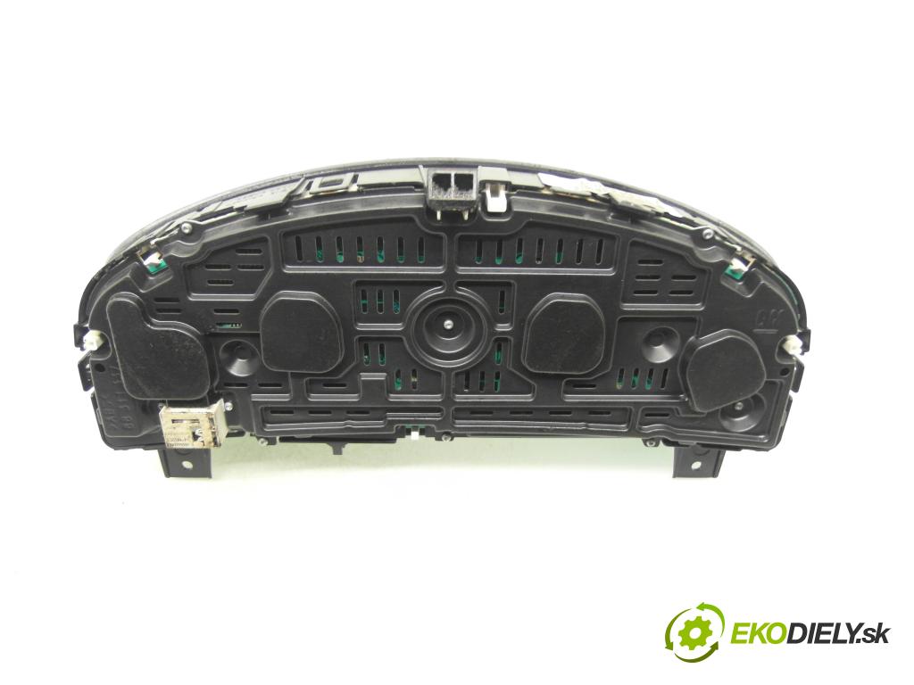 OPEL VECTRA C (Z02) LIFTBACK 2004 74,00 2.0 DTI 16V 101 - Y 20 DTH 1995,00 Prístrojovka elektrický 13144229UE