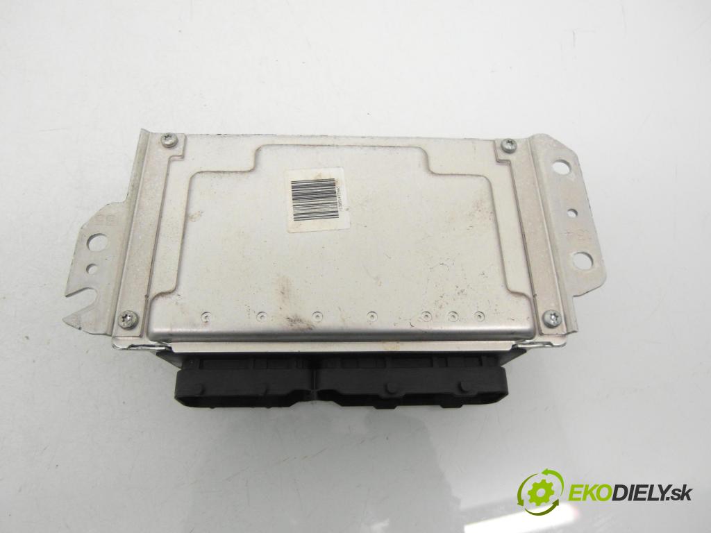 HYUNDAI GETZ (TB) HB 2005 46,00 1.1 - G4HD 1086,00 Riadiaca jednotka Motor 9030930367F ; 3911002426