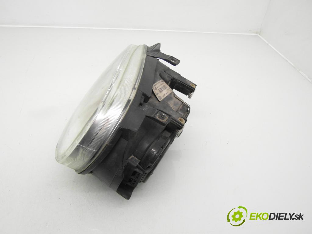 VW GOLF IV (1J1) HB 1999 74,00 1.6 - AKL 1595,00 světlo LP 1J1941017K ; 89307375