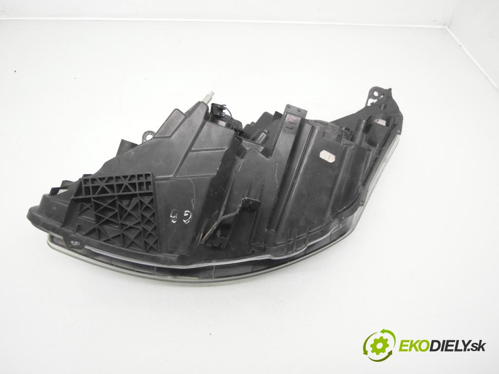 CITROEN C4 coupe (LA_) COUPE 2005 80,00 1.6 16V - NFU (TU5JP4) 1587,00 Svetlo PP 043765