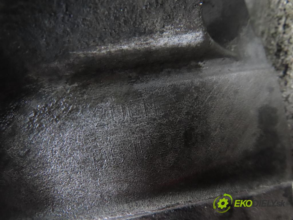 PEUGEOT 206 liftback (2A/C) HB 2001 50,00 1.4 HDi 8V 70 - 8HX 1398,00 Prevodovka MANUALNA 20CN39