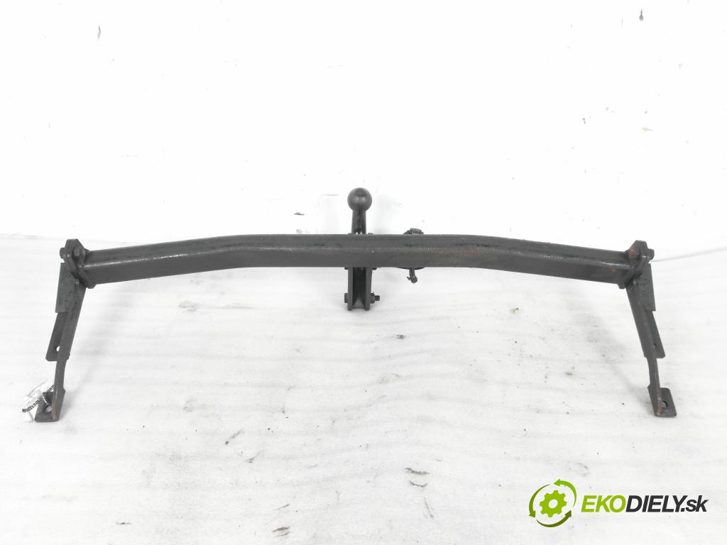 TOYOTA COROLLA kombi (_E12_) KOMBI 2004 81,00 1.6 VVT-i (ZZE121_) - 3ZZ-FE 1598,00 Hák