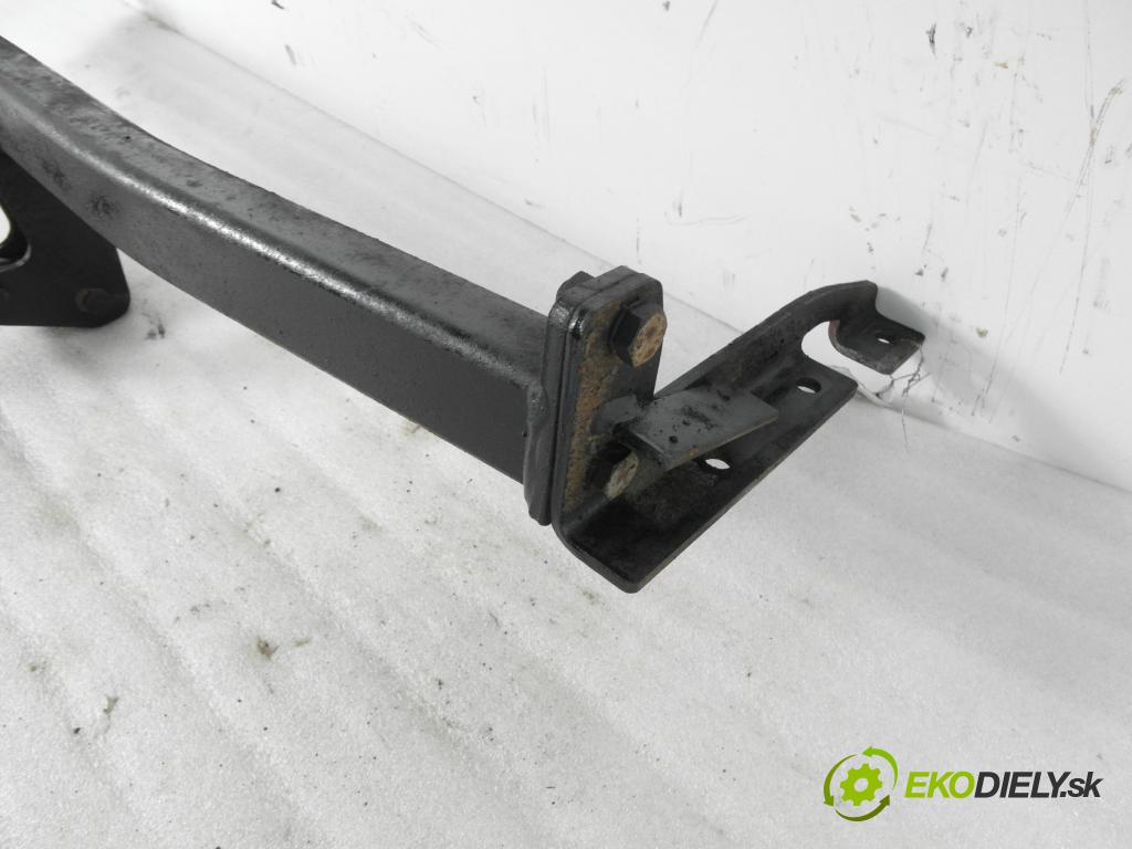 TOYOTA COROLLA kombi (_E12_) KOMBI 2004 81,00 1.6 VVT-i (ZZE121_) - 3ZZ-FE 1598,00 Hák