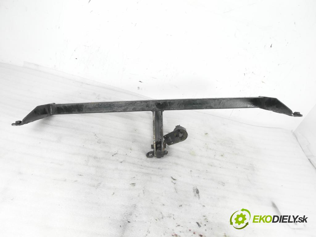 VW GOLF III (1H1) HB 1993 47,00 1.9 D 64 1896,00 Hák 