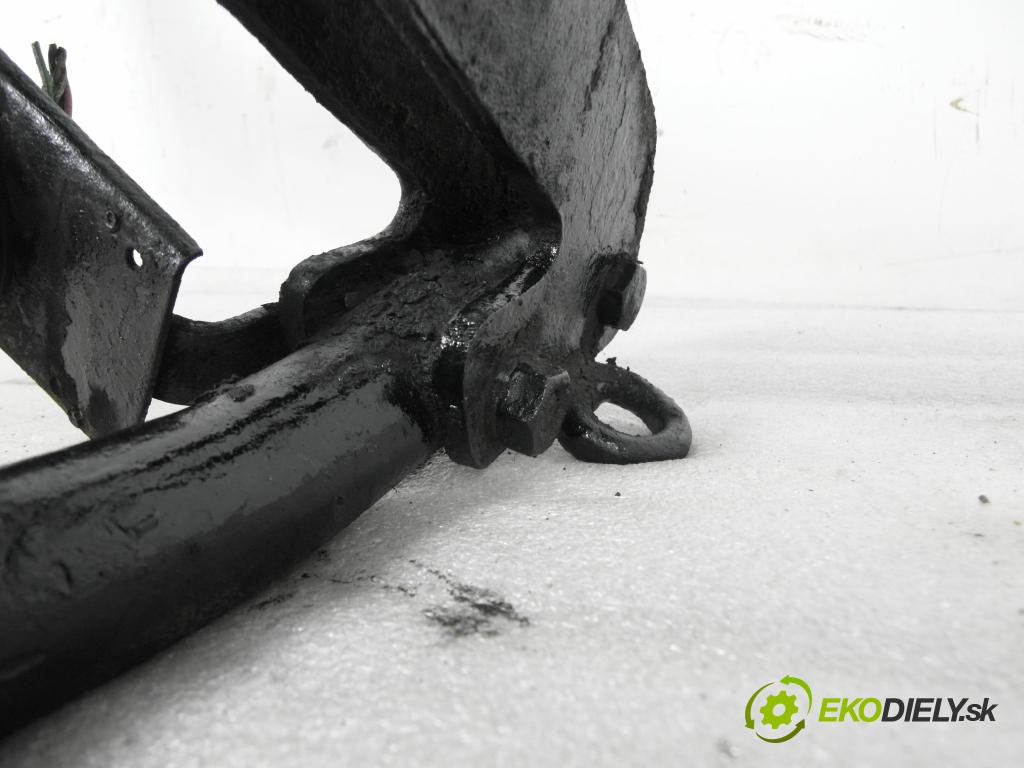 VW GOLF III (1H1) HB 1993 47,00 1.9 D 64 1896,00 Hák