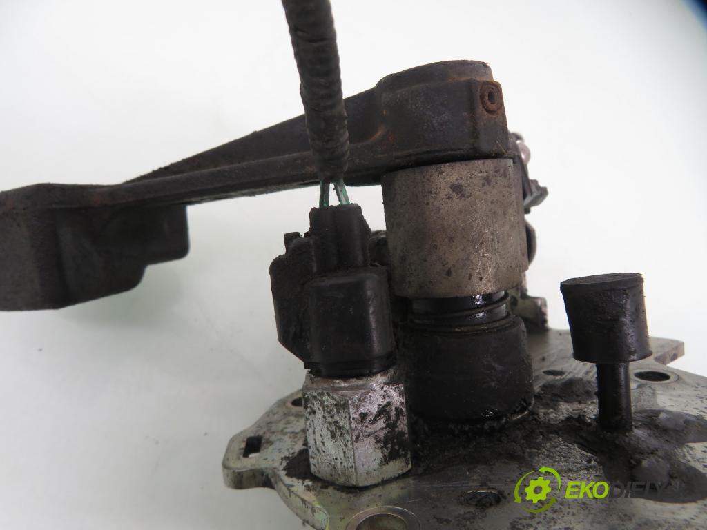 FORD C-MAX (DM2) MINIVAN 2007 85,00 1.8 TDCi 115 - KKDB 1753,00 Kulisa prevodovky 3M5R7201ZE ; D2M2A