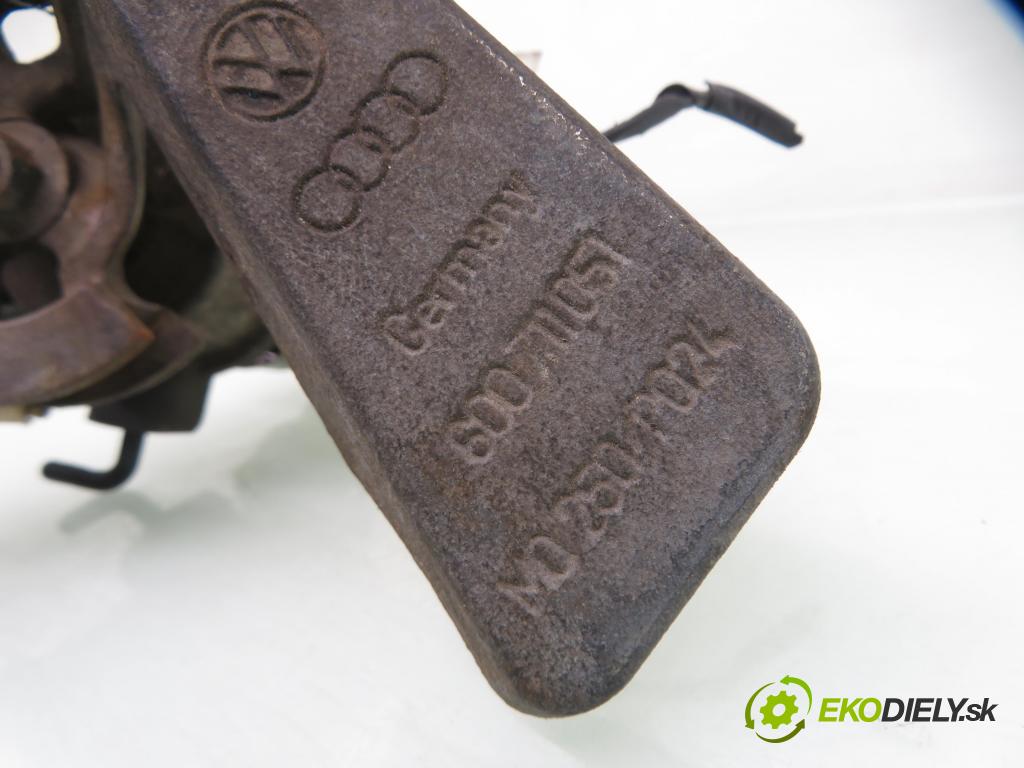 SKODA FABIA I Combi (6Y5) KOMBI 2004 47,00 1.2 - AZQ 1198,00 Kulisa prevodovky 6Q0711051