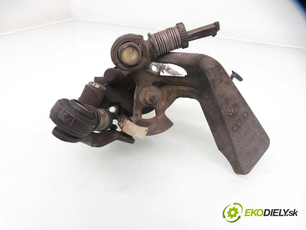 SKODA FABIA I Combi (6Y5) KOMBI 2004 47,00 1.2 - AZQ 1198,00 Kulisa prevodovky 6Q0711051