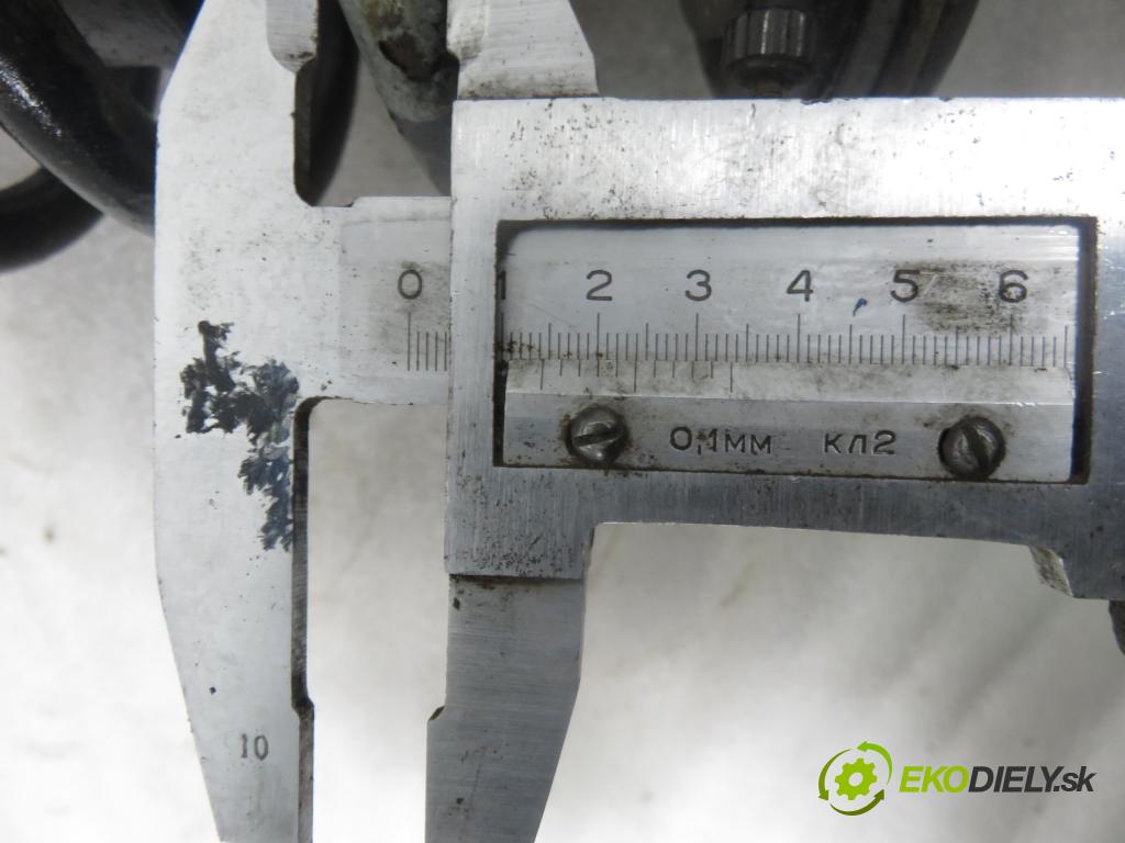 AUDI A6 Avant (4B5, C5) KOMBI 2004 120,00 2.5 TDI V6 163 - BDG 2496,00 MCPERSON PP