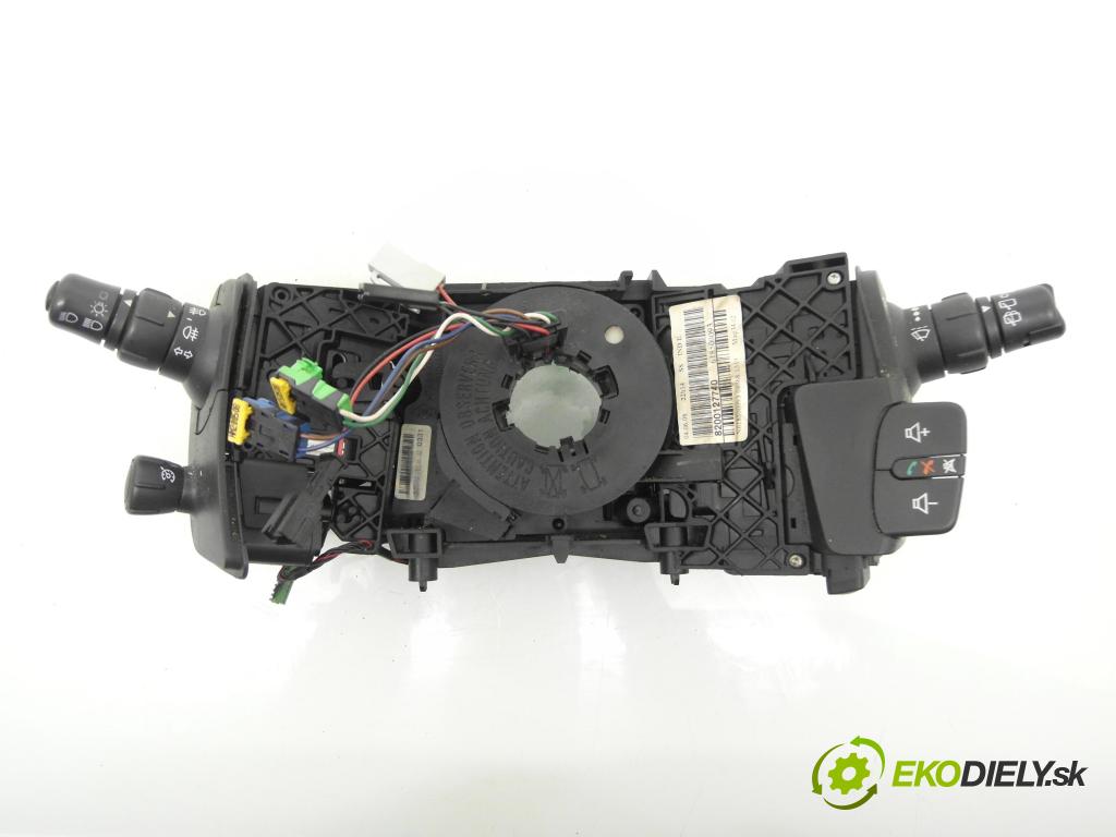 RENAULT SCENIC II (JM0/1_) MINIVAN 2008 96,00 1.9 dCi - F9Q 803 1870,00 páčka/prepínač 8200127740 ; 618500093