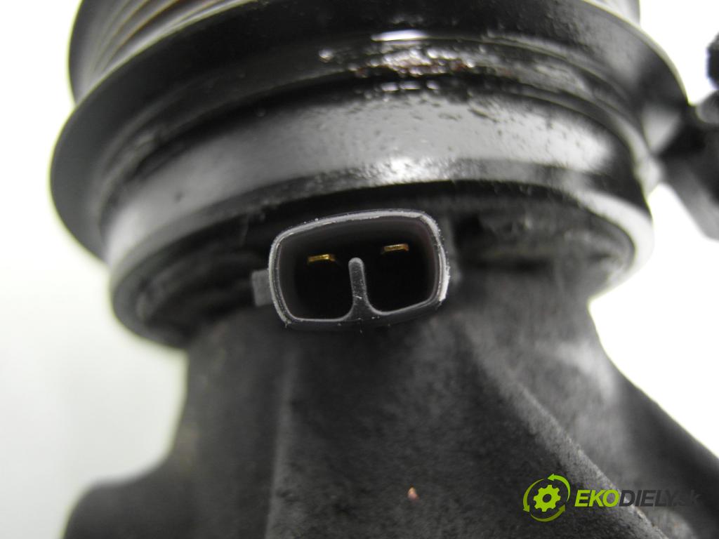 TOYOTA COROLLA Verso (_E12_) MINIVAN 2002 66,00 2.0 D-4D (CDE120_) - 1CD-FTV 1995,00 KOMPRESOR: klimatizácie 4472206350 ; SCSA06C (Kompresor klimatizácie)