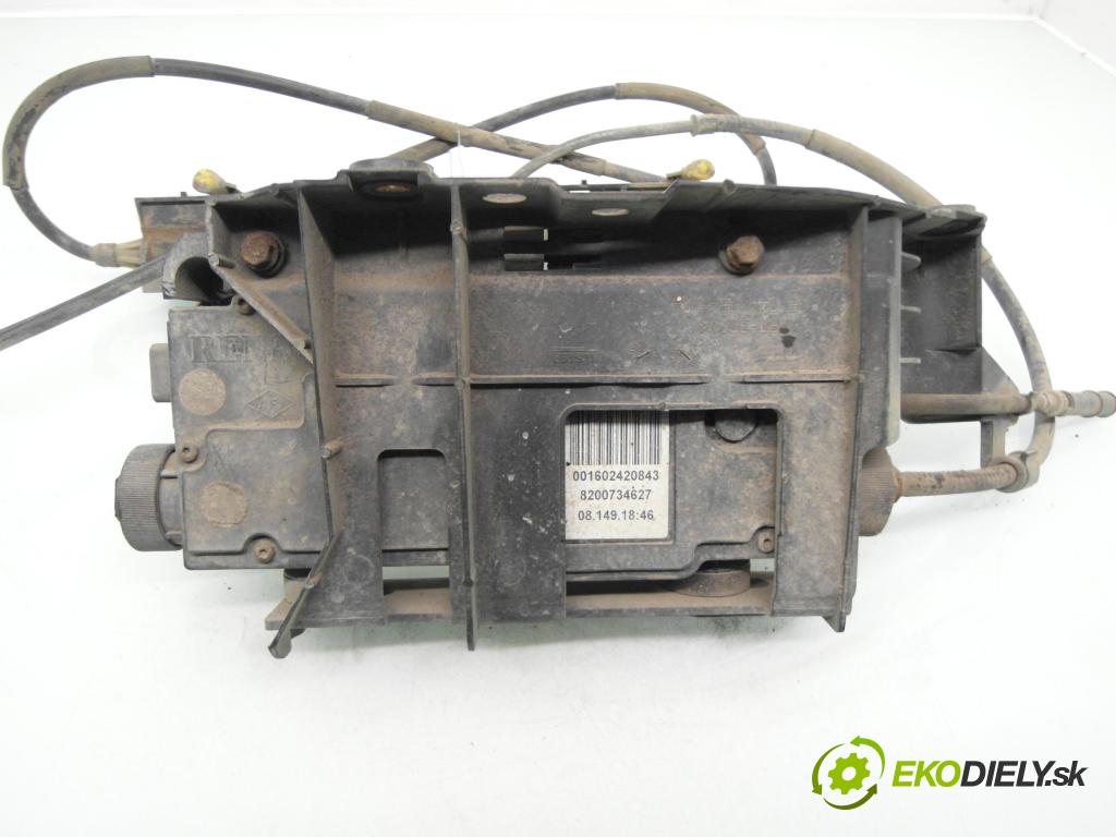 RENAULT SCENIC II (JM0/1_) MINIVAN 2008 96,00 1.9 dCi - F9Q 803 1870,00 BRZDA: ručny elektrický 8200734627