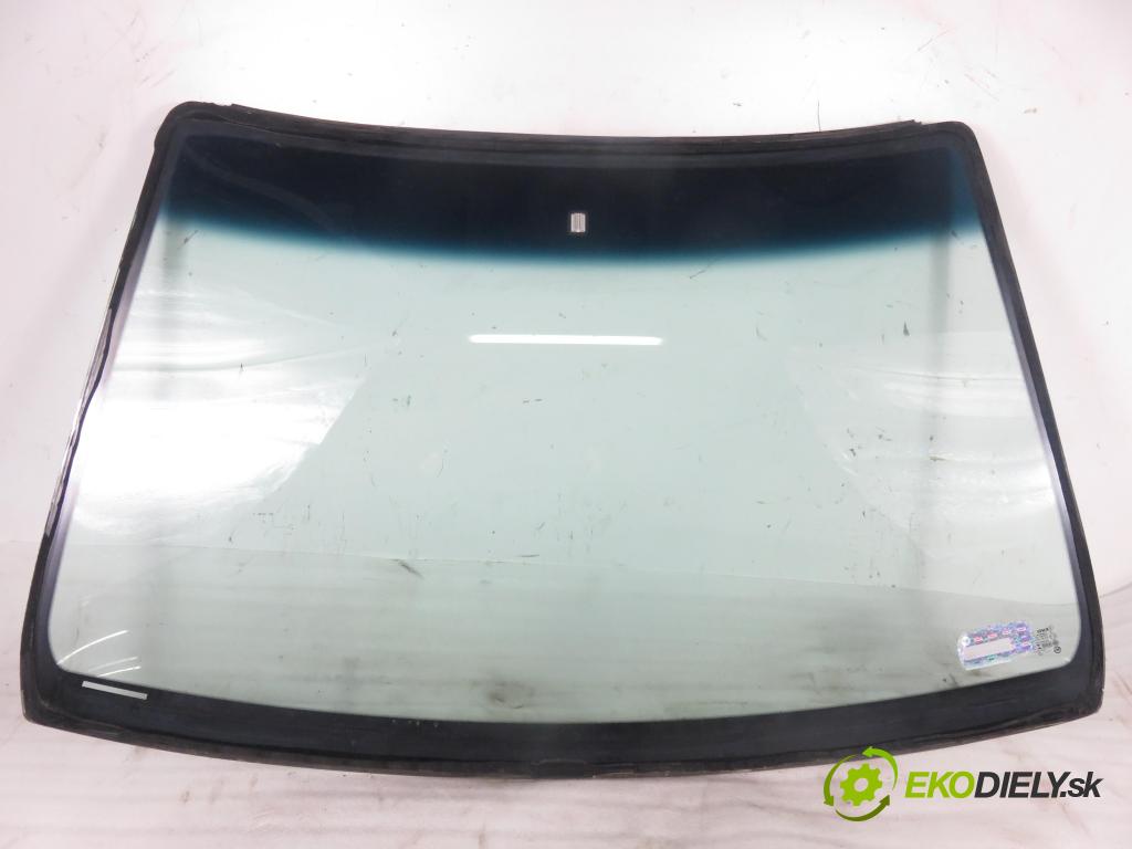 HONDA CIVIC VII Hatchback (EU, EP, EV) HB 2002 66,00 1.4 iS (EP1) - D14Z5 1396,00 okno PŘEDNÍ 