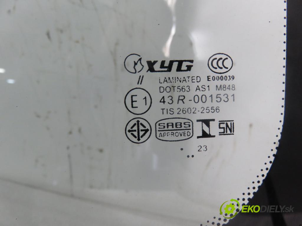 OPEL TIGRA TwinTop (X04) CABRIO 2005 66,00 1.4 - Z 14 XEP 1364,00 Okno čelná