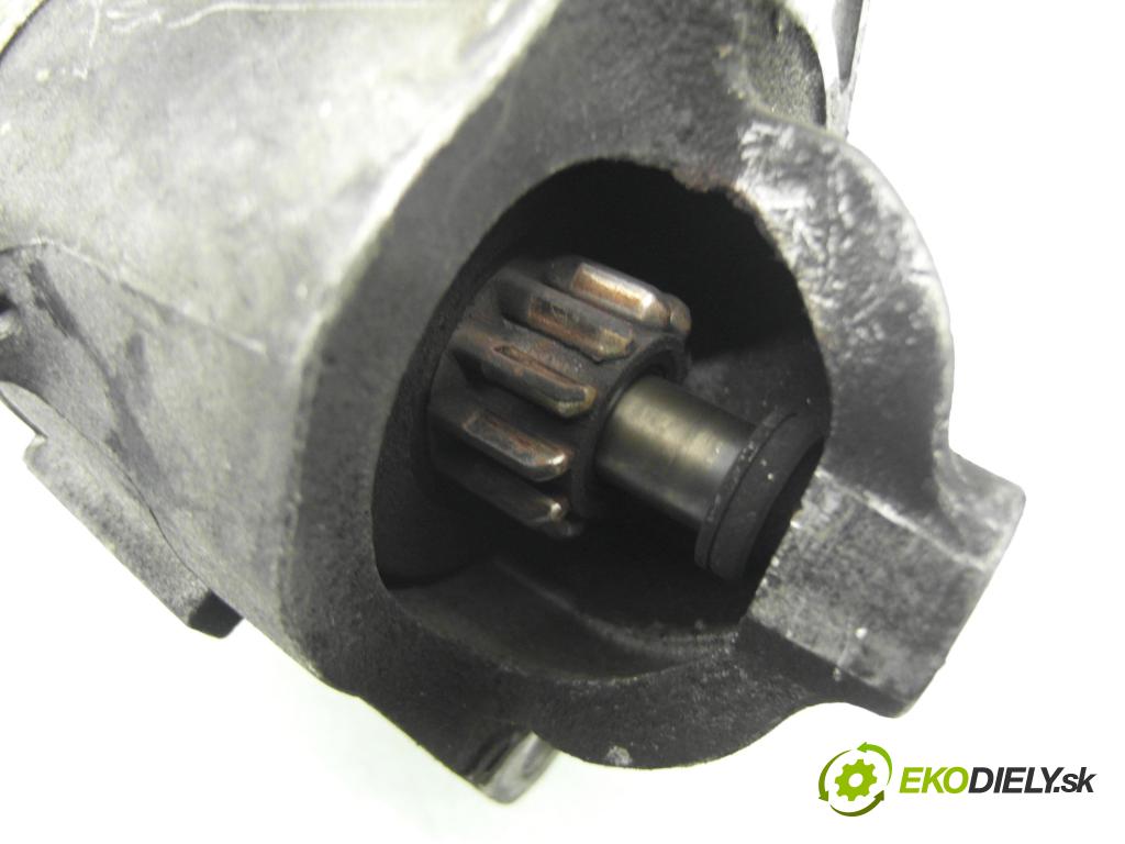 RENAULT SCENIC II (JM0/1_) MINIVAN 2008 96,00 1.9 dCi - F9Q 803 1870,00 Štartér 8200628429 ; D8R49 (Štartér)