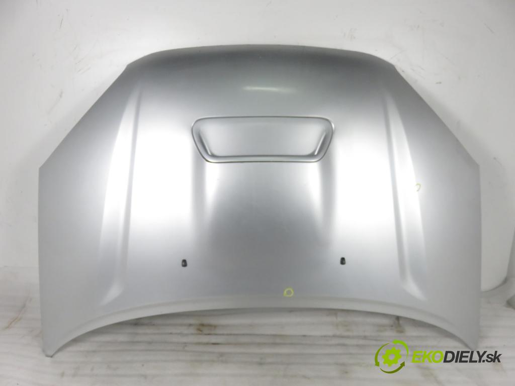 TOYOTA RAV 4 II (_A2_) SUV 2004 85,00 2.0 D-4D 4WD 116 - 1CD-FTV 1995,00 Kapota  (Kapota)