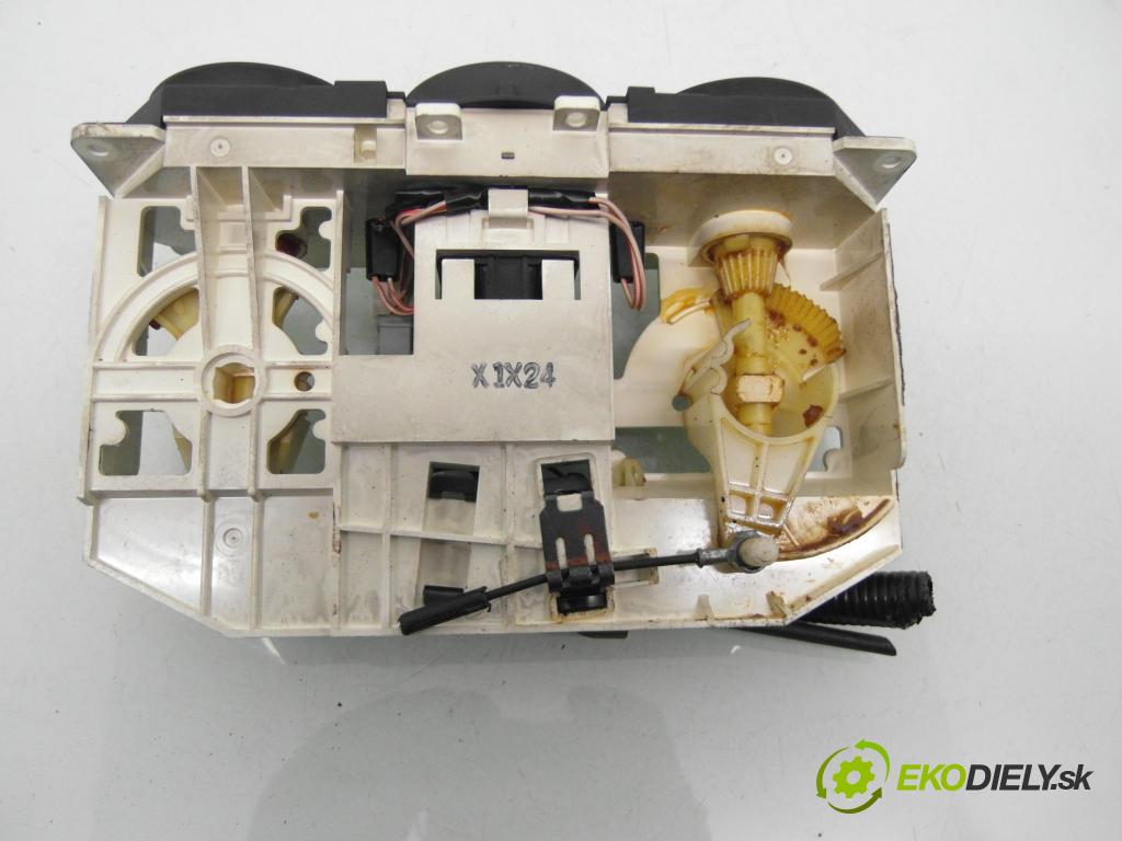 HONDA CIVIC VII Hatchback (EU, EP, EV) HB 2002 66,00 1.4 iS (EP1) - D14Z5 1396,00 Panel kúrenia 79500S6DG010M1 ; 3P26030700