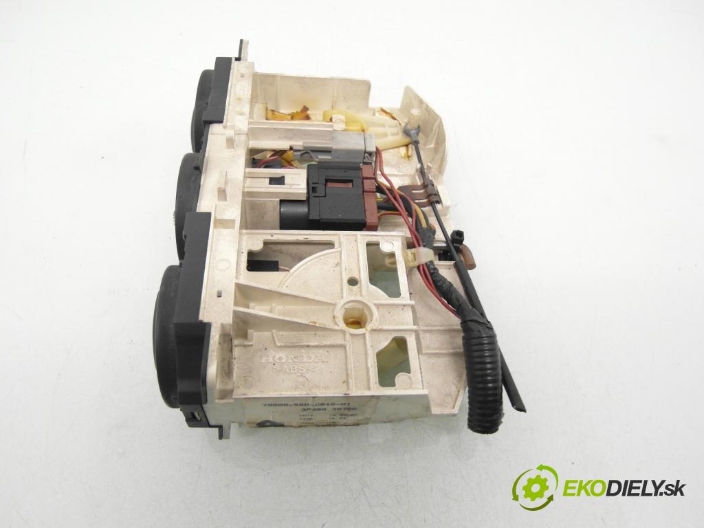 HONDA CIVIC VII Hatchback (EU, EP, EV) HB 2002 66,00 1.4 iS (EP1) - D14Z5 1396,00 Panel kúrenia 79500S6DG010M1 ; 3P26030700