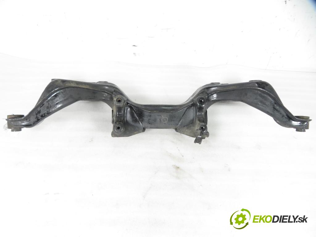 NISSAN PRIMERA Traveller (WP11) KOMBI 1999 66,00 2.0 TD - CD20T 1974,00 predný