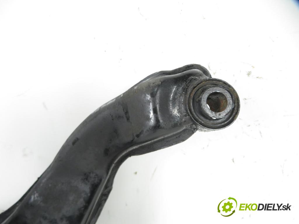 NISSAN PRIMERA Traveller (WP11) KOMBI 1999 66,00 2.0 TD - CD20T 1974,00 predný