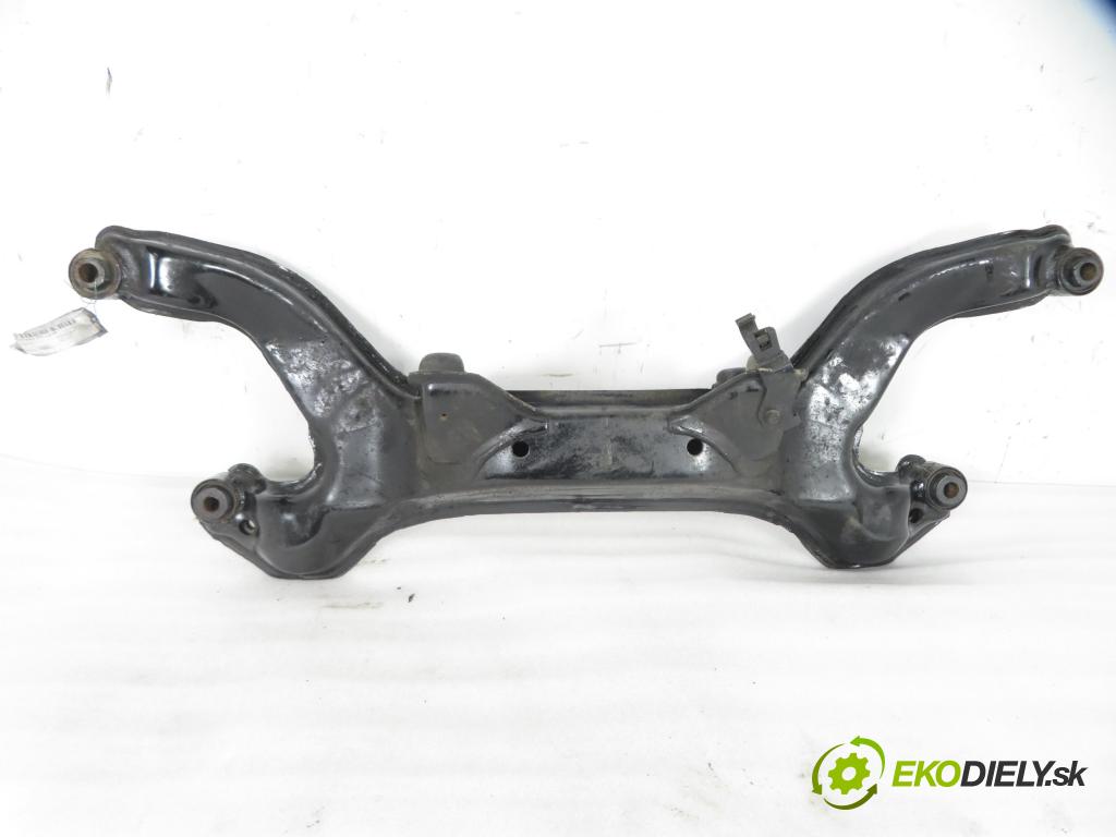 NISSAN PRIMERA Traveller (WP11) KOMBI 1999 66,00 2.0 TD - CD20T 1974,00 predný