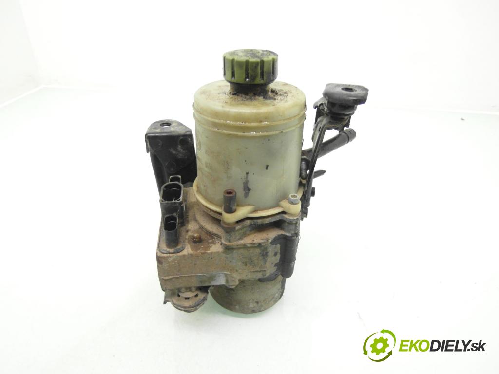 SKODA FABIA I Combi (6Y5) KOMBI 2001 74,00 1.9 TDI - ATD 1896,00 Pumpa servočerpadlo 6Q0423155AD ; 6Q0423371A