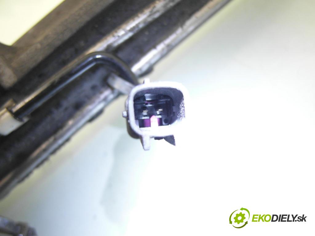 AUDI A6 (4F2, C6) SEDAN 2004 155,00 3.0 TDI quattro - BNG 2967,00 Riadenie ZE riadením 7853501136 ; 7832542 ; 7853993258